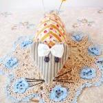 Vintage Style Mouse Pin Cushion With Mustard..