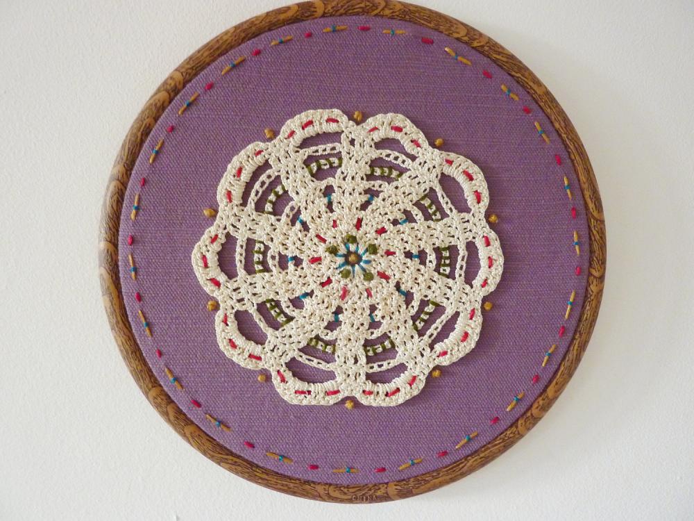 Vintage Doily Hand Stitched,embroidery Hoop Art Wall Hanging